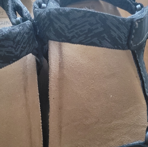 Born Origins Black Sandals - Picture 3 of 8